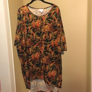 Lularoe Women’s shirt